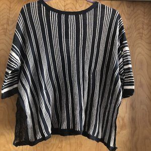 Fate Knit SS Shirt Size S